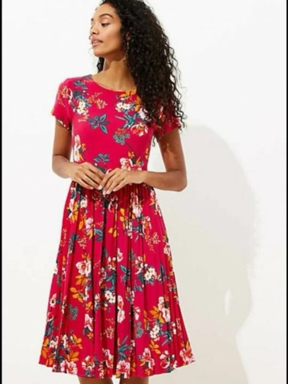 NWT Loft Pleated Floral Dress Modest size 8 petite
